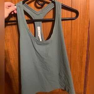Lululemon Nulu Tank Top in Tidewater Teal 💓